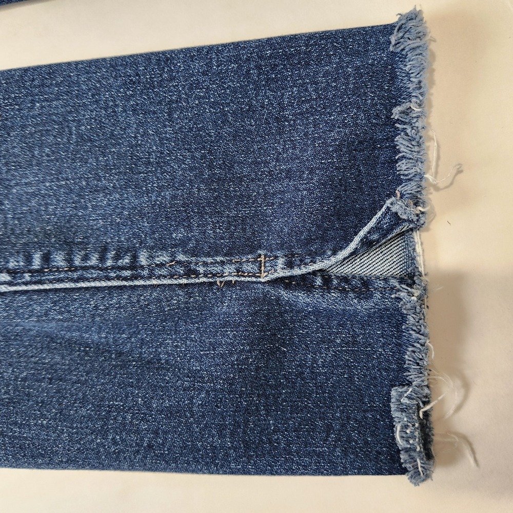 Judy Blue Cropped Straight Leg Jeans Dark Wash Raw Hem JB88375DK Size 7/28 - Picture 8 of 10